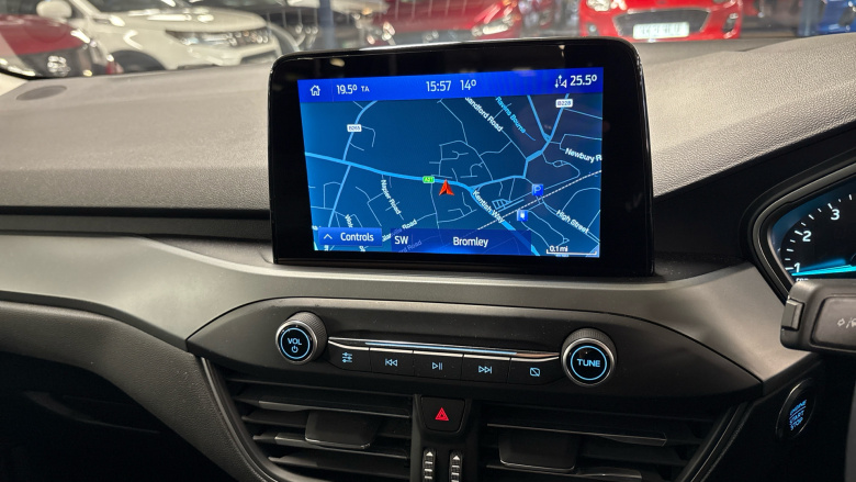 Ford Focus 1.0 EcoBoost Titanium Style 5dr Petrol Hatchback